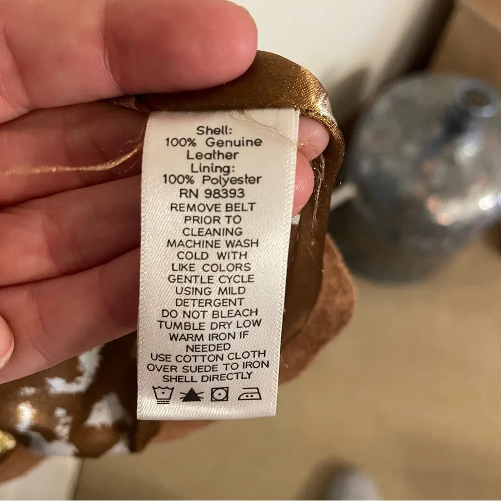 Dennis Basso Brown Trench Coat with Plush Fabric and Belted Waist - Picture 11 of 16